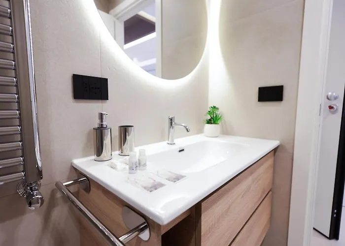 Vivimihome - Maison Pensión Ercolano